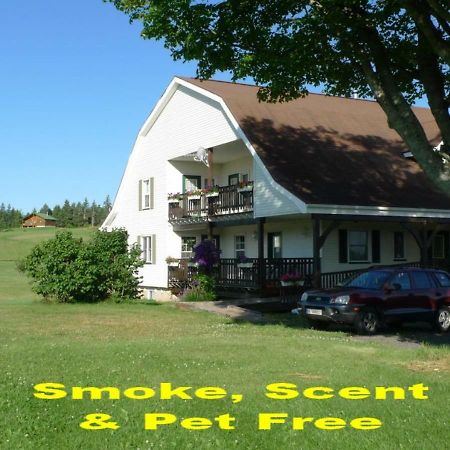 Forest Haven Inn Tatamagouche Exterior foto