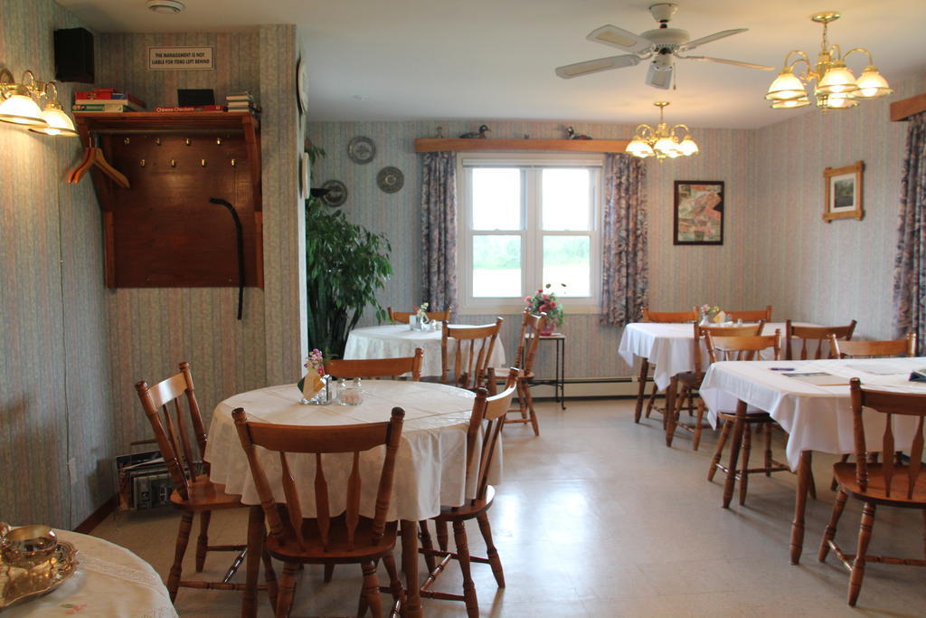 Forest Haven Inn Tatamagouche Exterior foto